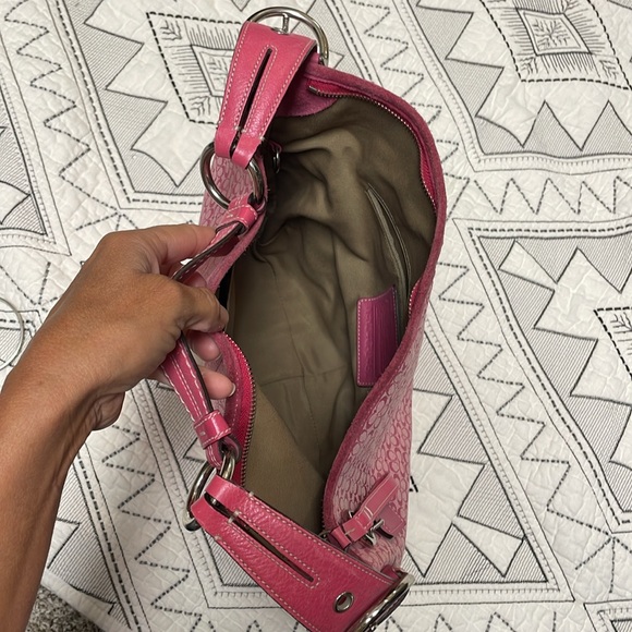 Coach Purse - Picture 4 of 7